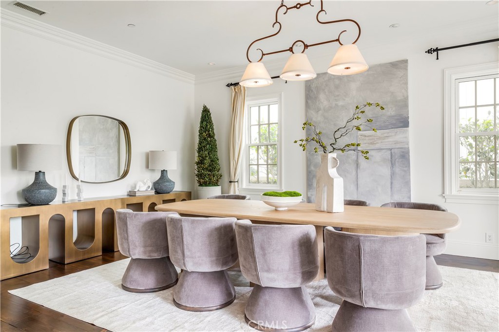 321 Fullerton Avenue