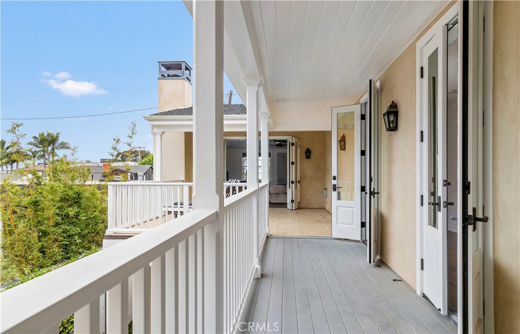 321 Fullerton Avenue