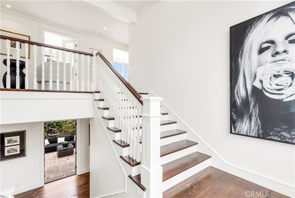 321 Fullerton Avenue