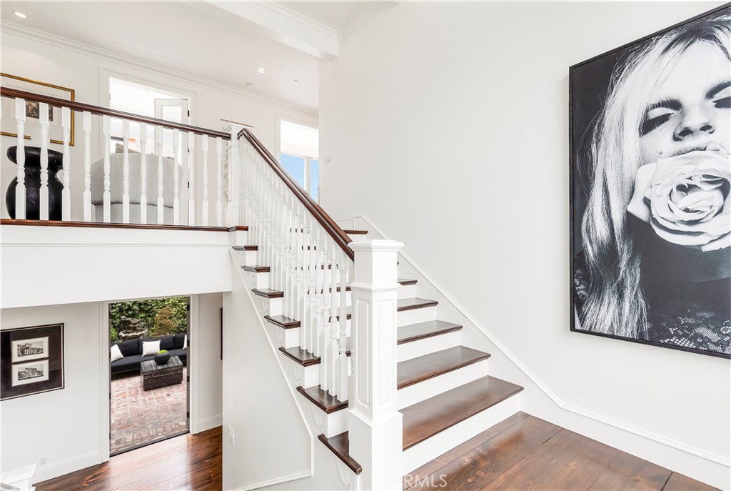 321 Fullerton Avenue