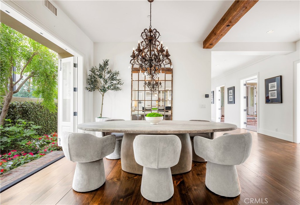 321 Fullerton Avenue