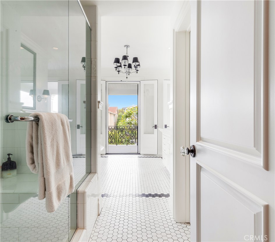 321 Fullerton Avenue