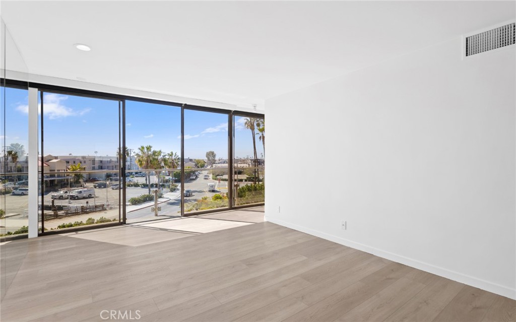 611 Lido Park Drive 3F