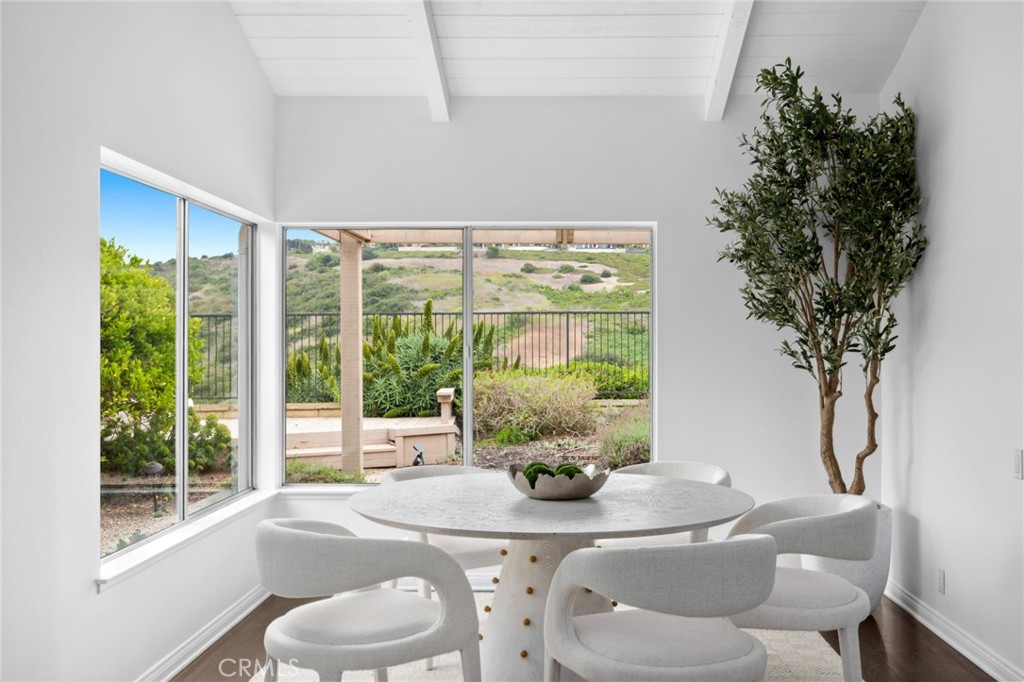1606 Reef View Circle