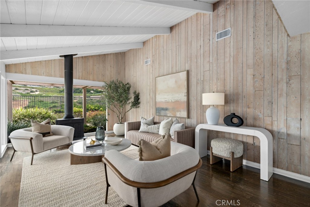 1606 Reef View Circle