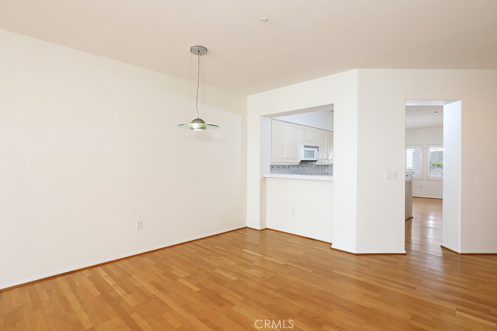 2600 Newport Boulevard 219