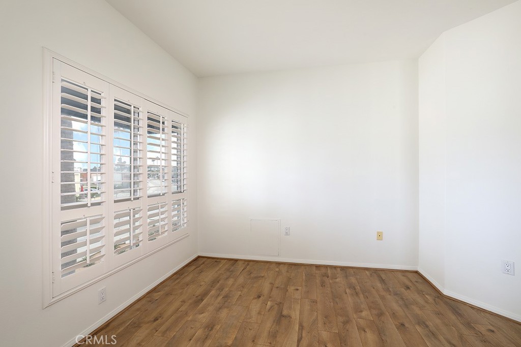 2600 Newport Boulevard 219