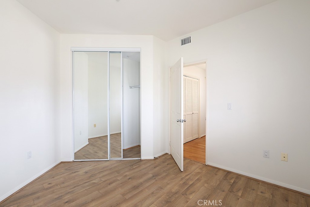 2600 Newport Boulevard 219