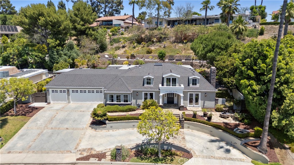 2111 Salt Air Drive