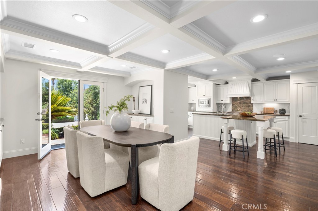 2111 Salt Air Drive