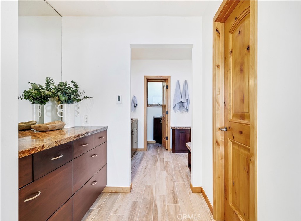 206 Grandview Street