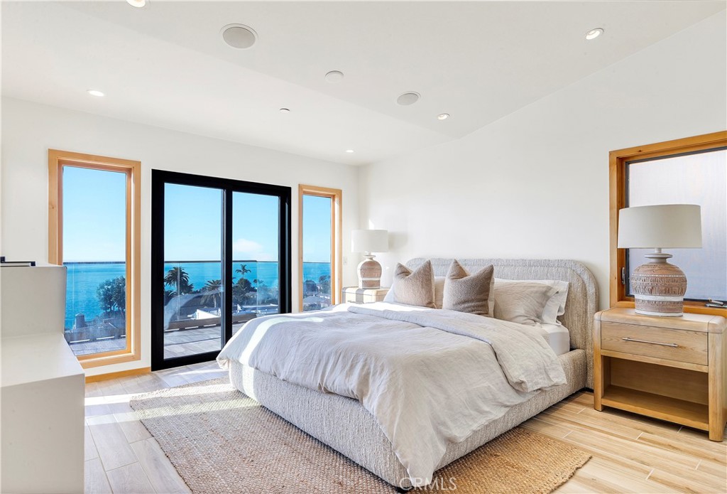 206 Grandview Street