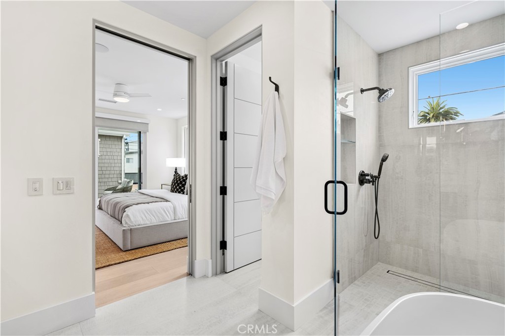 516 1/2 Larkspur Avenue