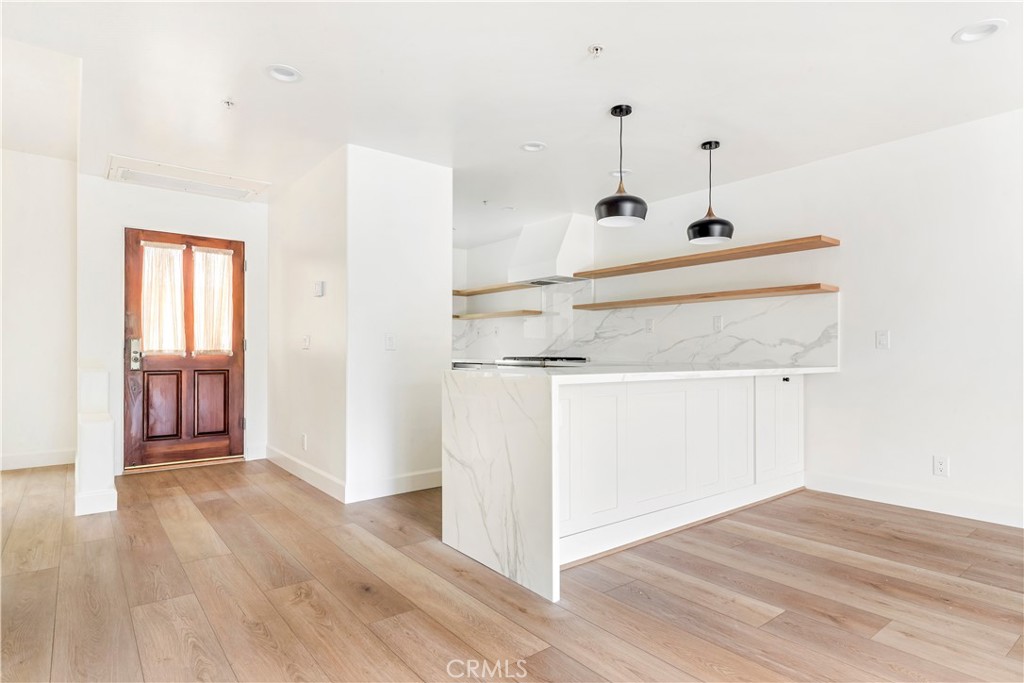 401 Seaward Road 9