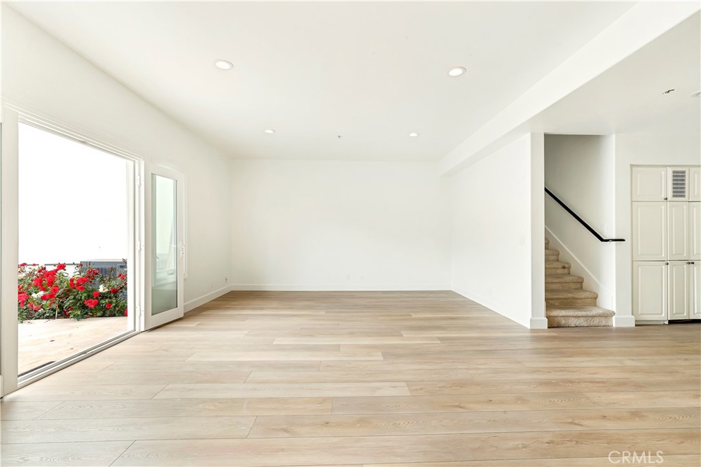 401 Seaward Road 9
