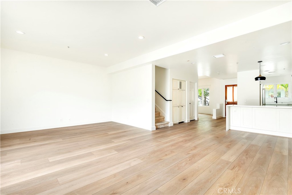 401 Seaward Road 9
