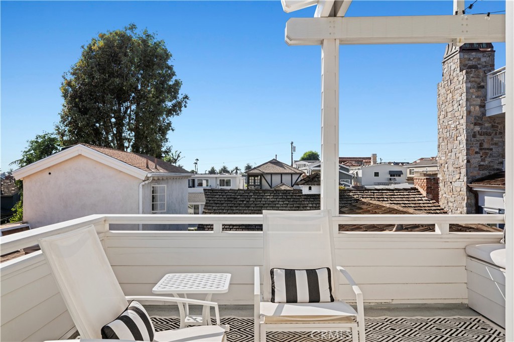 708 Orchid Avenue