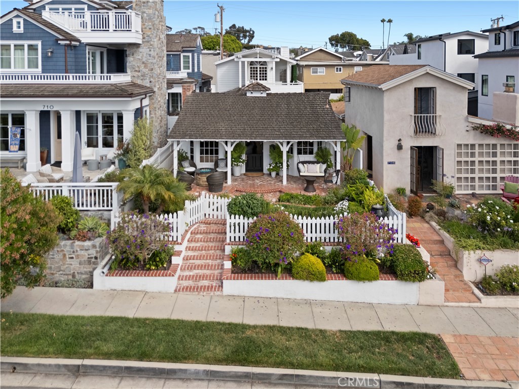 708 Orchid Avenue
