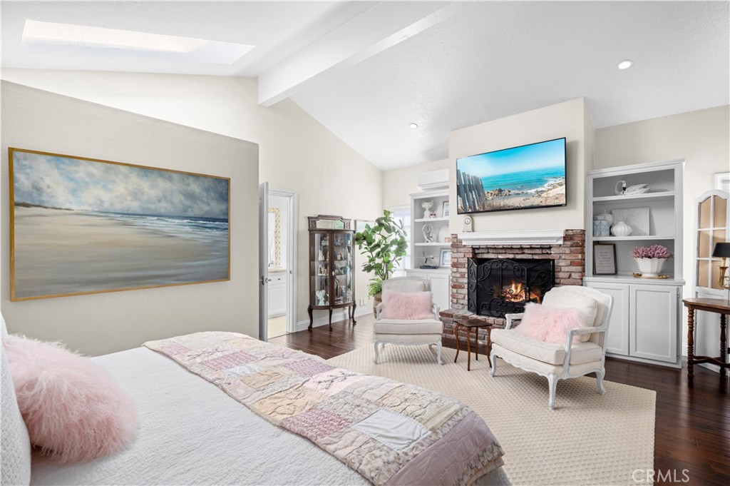 708 Orchid Avenue