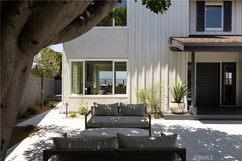 303 E Avenida Cordoba