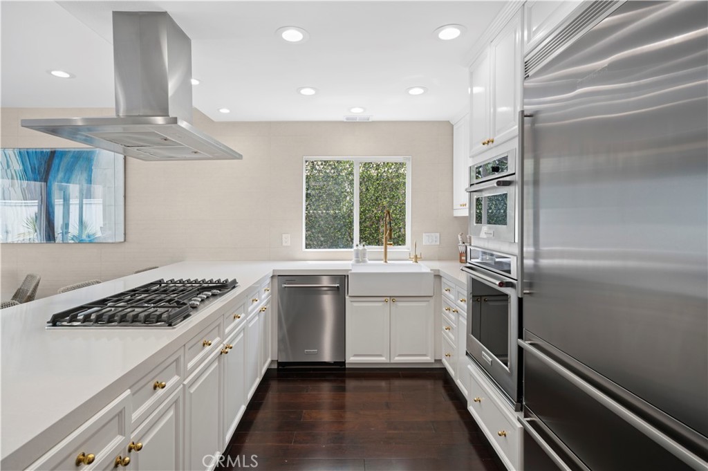 412 Poinsettia Avenue