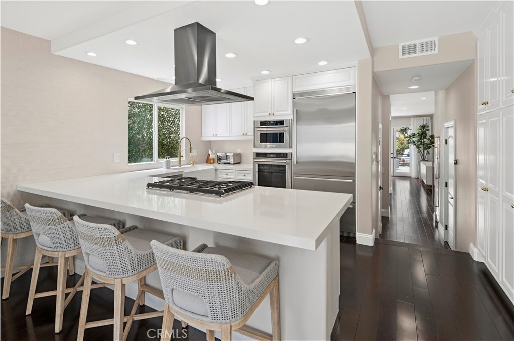 412 Poinsettia Avenue