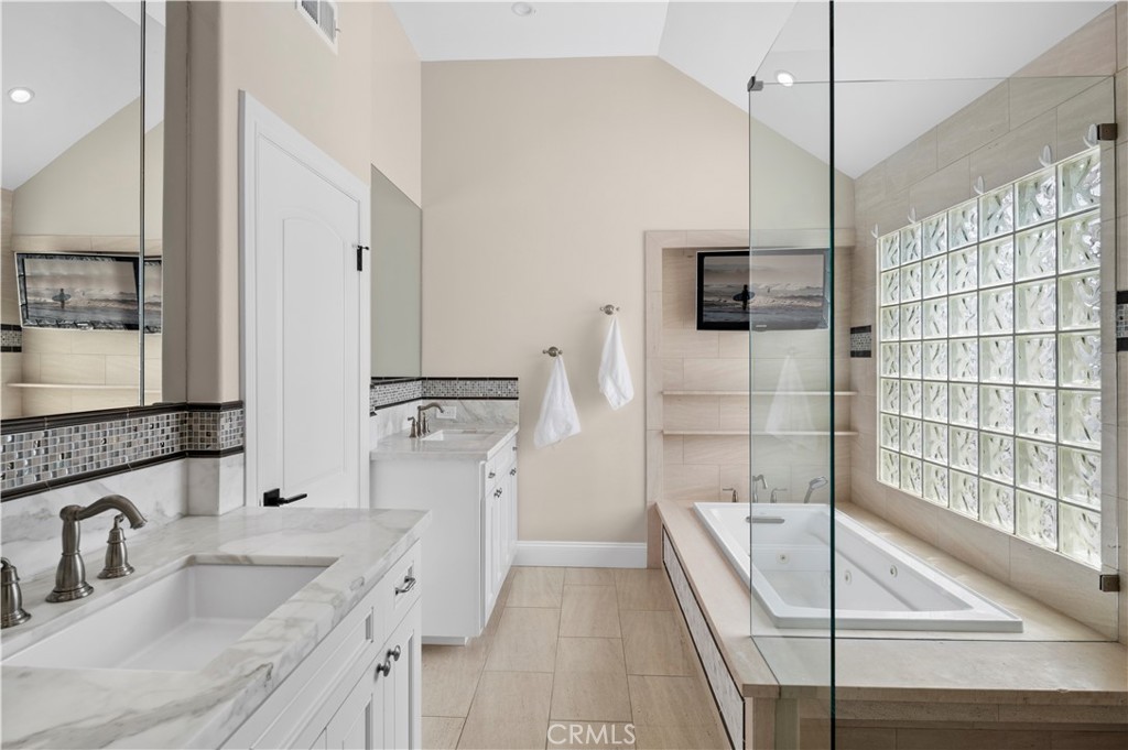 412 Poinsettia Avenue