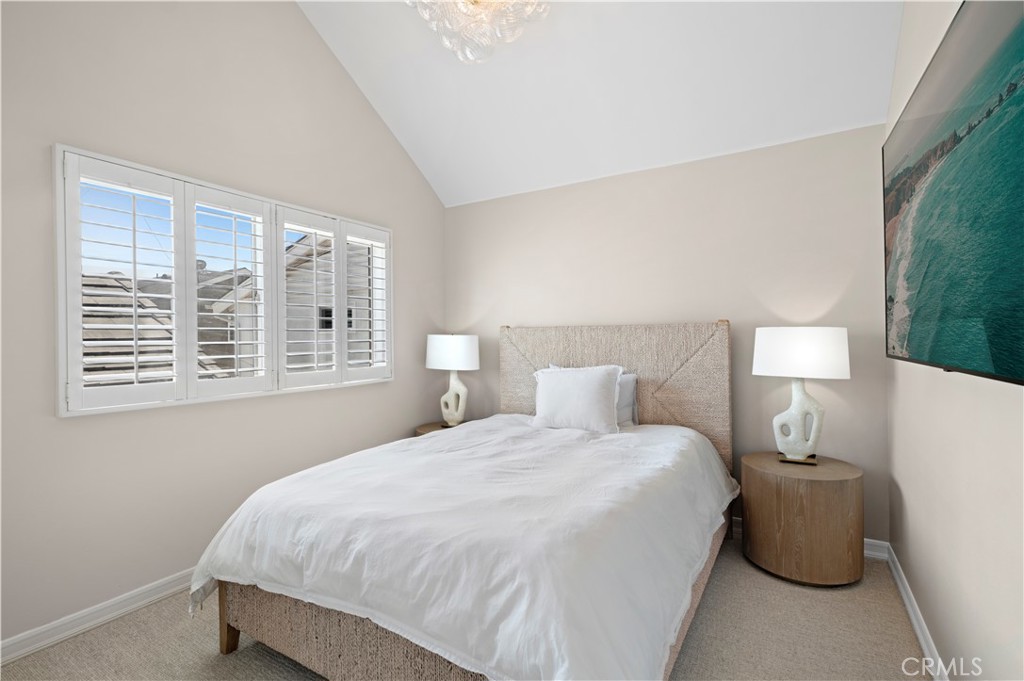 412 Poinsettia Avenue