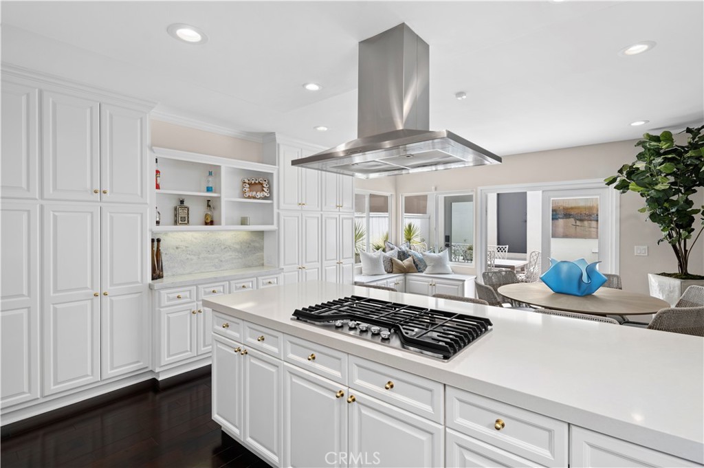 412 Poinsettia Avenue