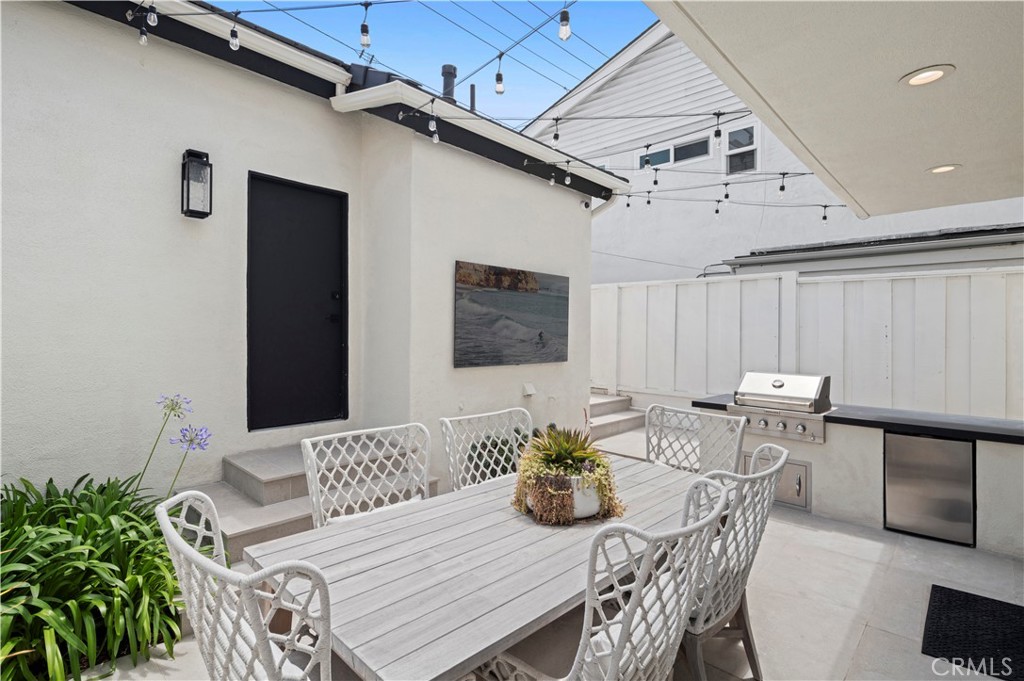 412 Poinsettia Avenue