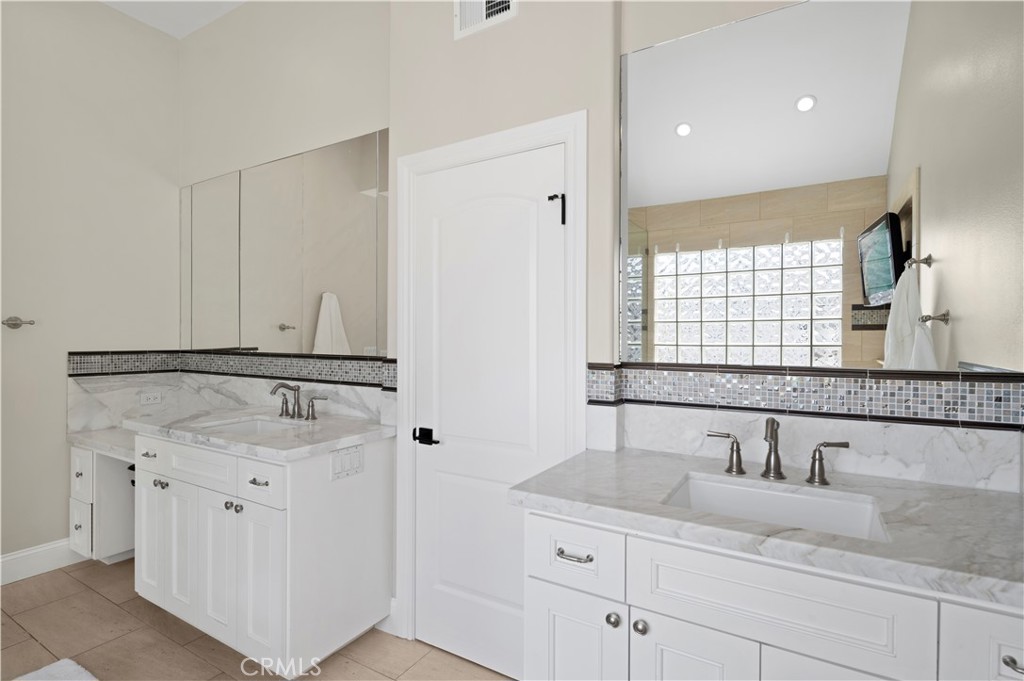 412 Poinsettia Avenue