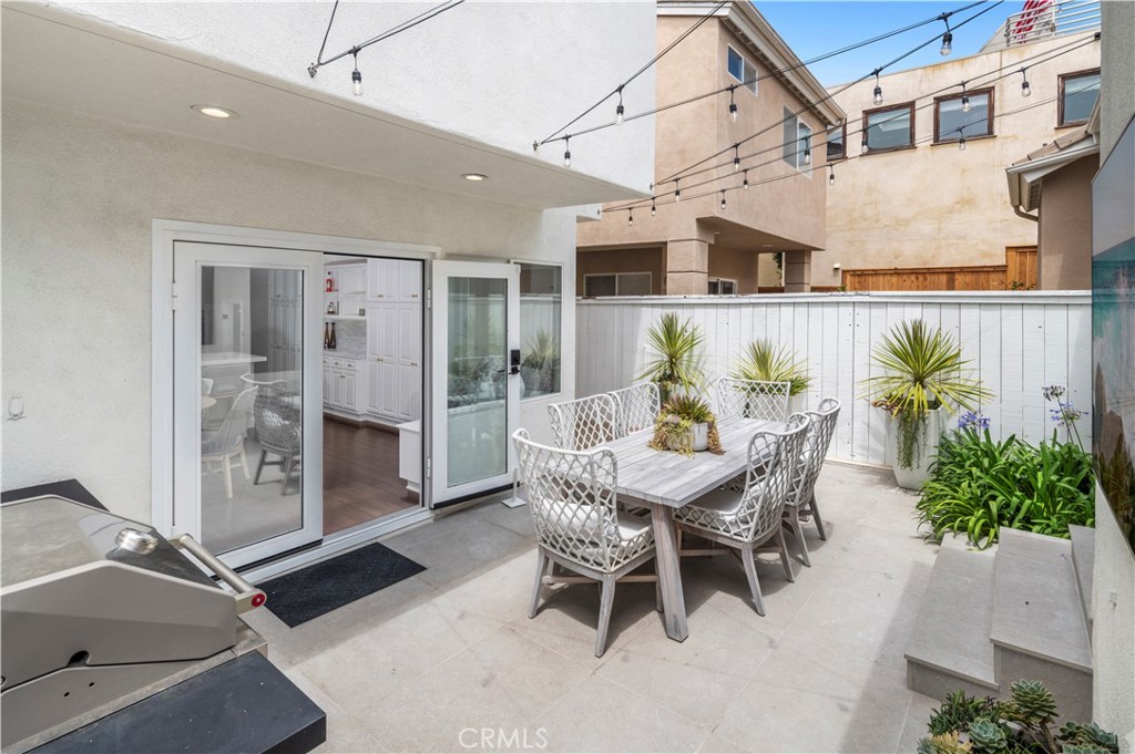 412 Poinsettia Avenue