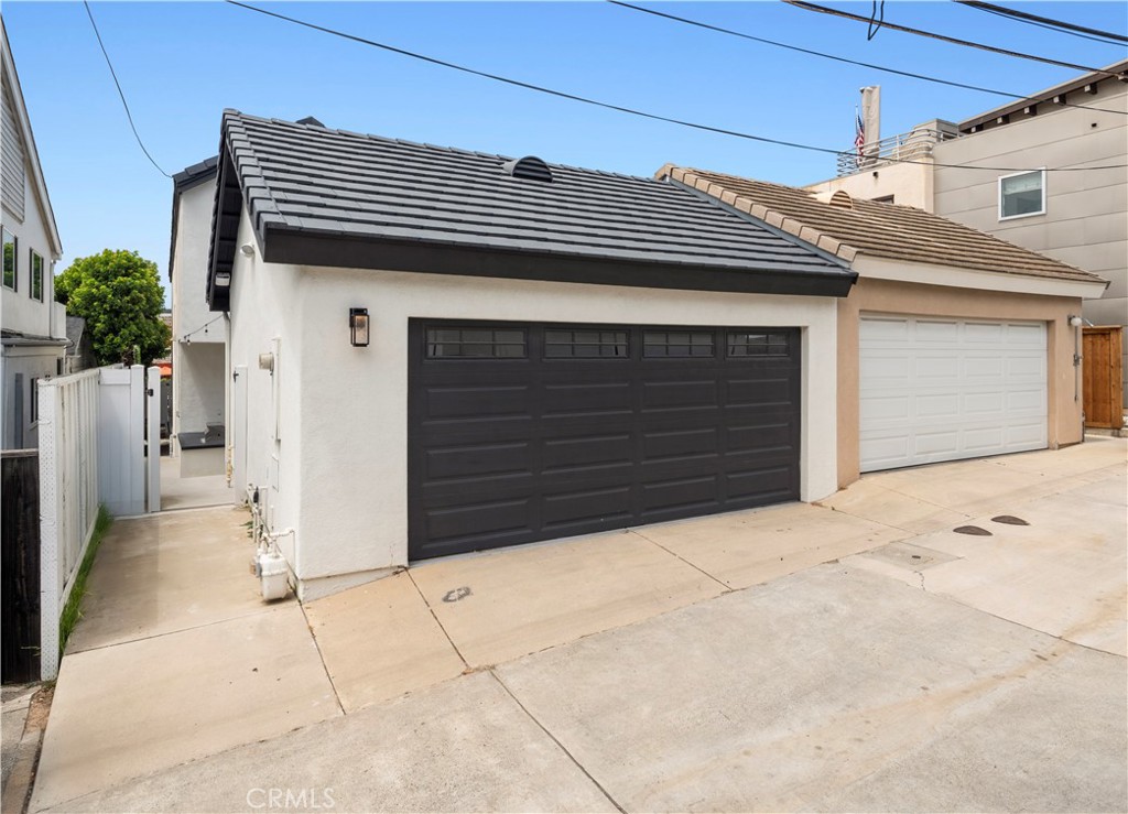 412 Poinsettia Avenue