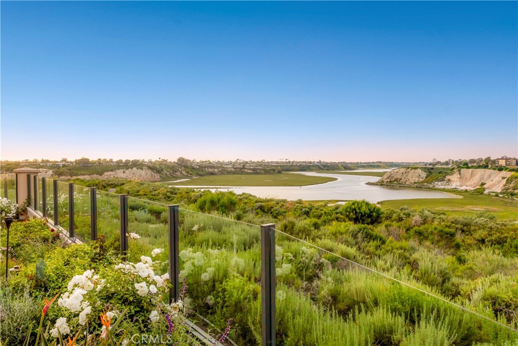 1435 High Bluff Drive