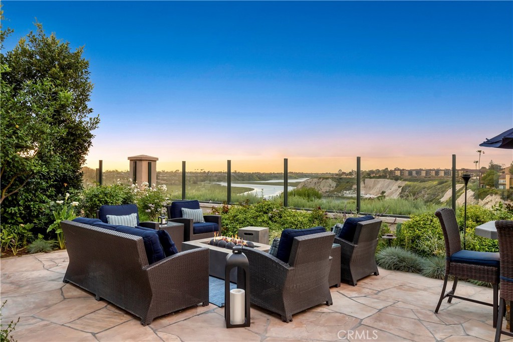 1435 High Bluff Drive