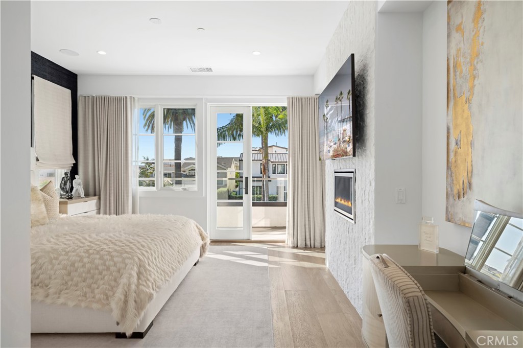 712 Marguerite Avenue