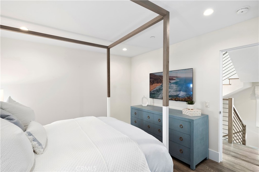 712 Marguerite Avenue