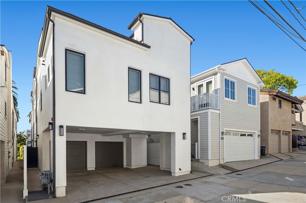 712 Marguerite Avenue