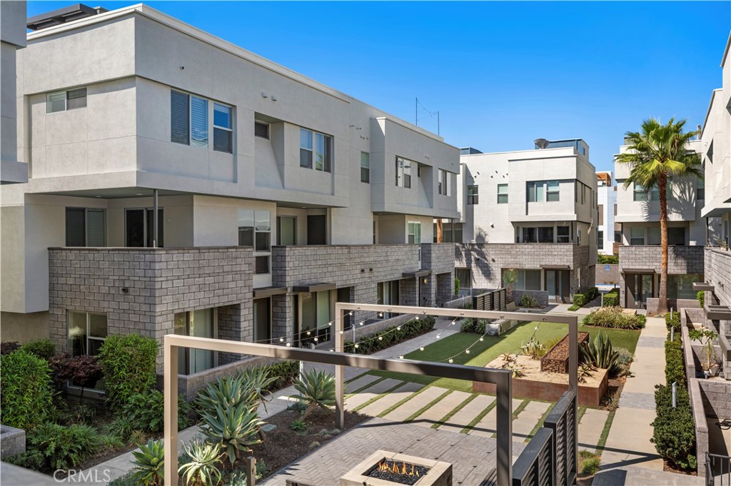 1682 Jetty Drive
