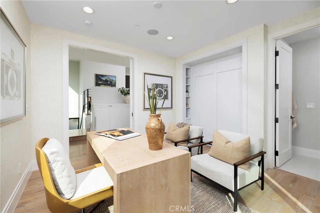 1515 E Ocean Boulevard