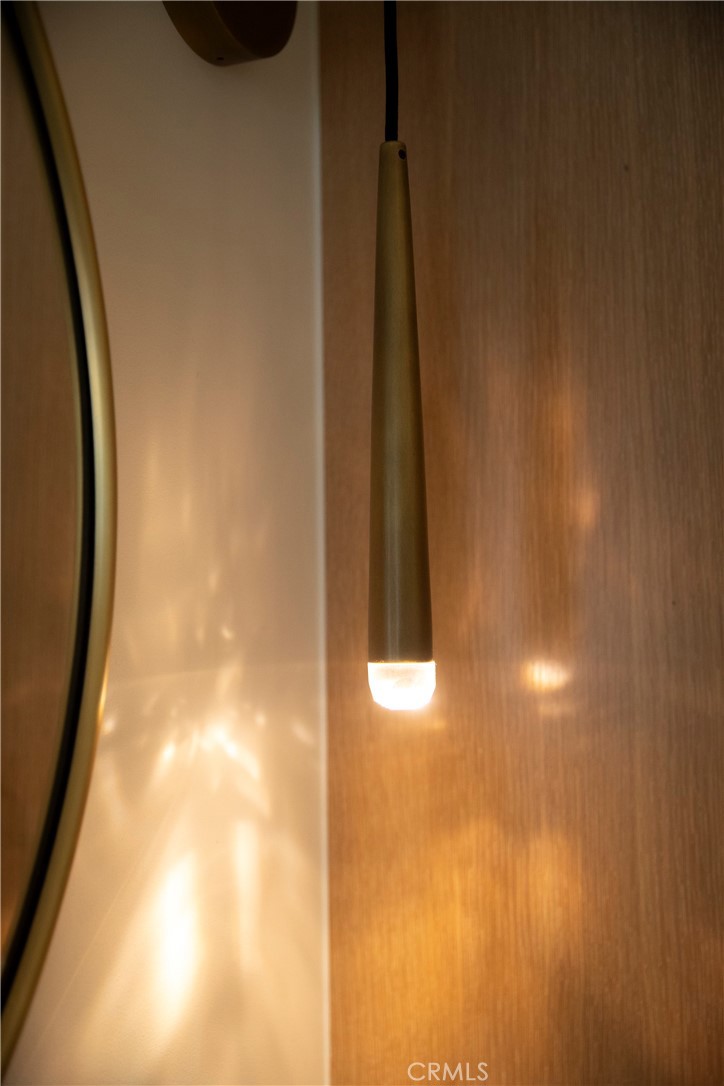 221 Heliotrope Avenue