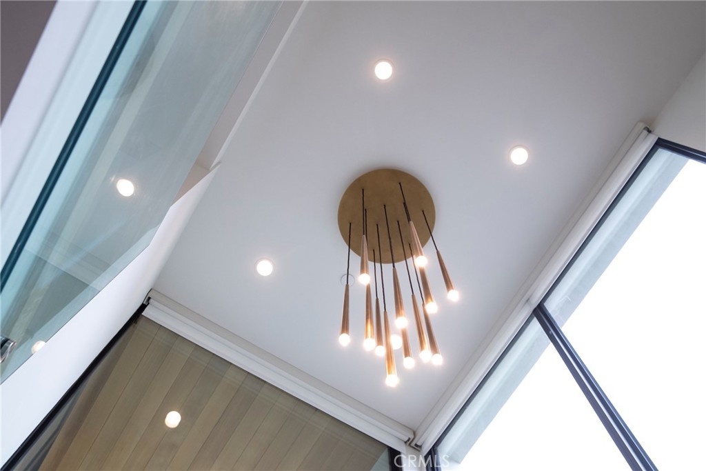 221 Heliotrope Avenue