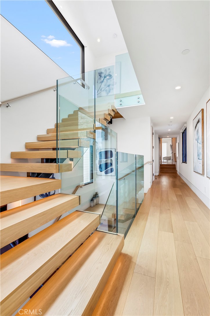 221 Heliotrope Avenue