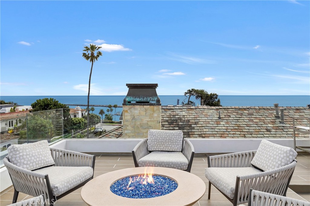 221 Heliotrope Avenue