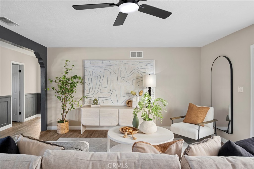 11891 Gladstone Drive