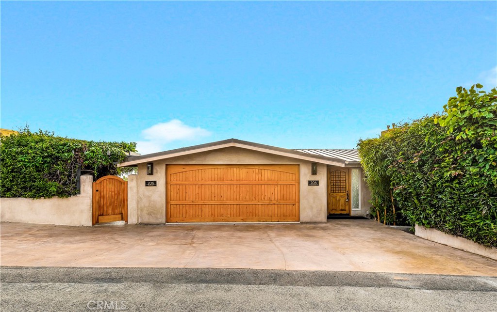 206 Grandview Street