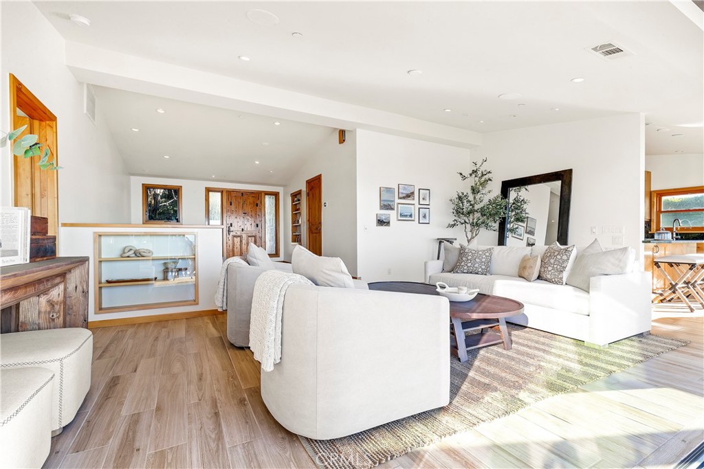 206 Grandview Street