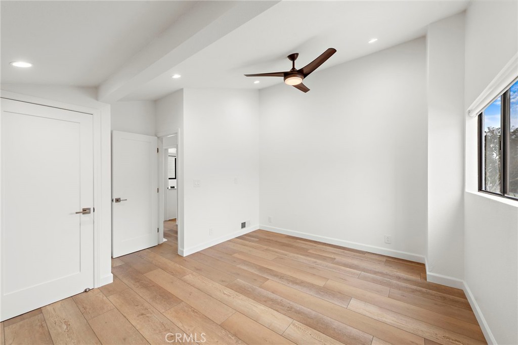 405 Heliotrope Avenue A