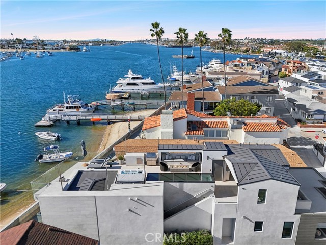 304 S Bay Front