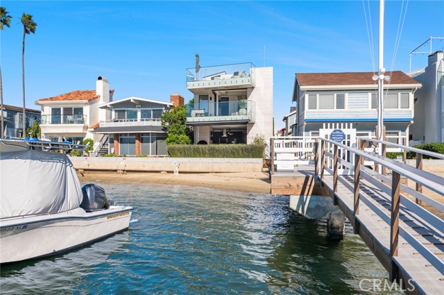 304 S Bay Front